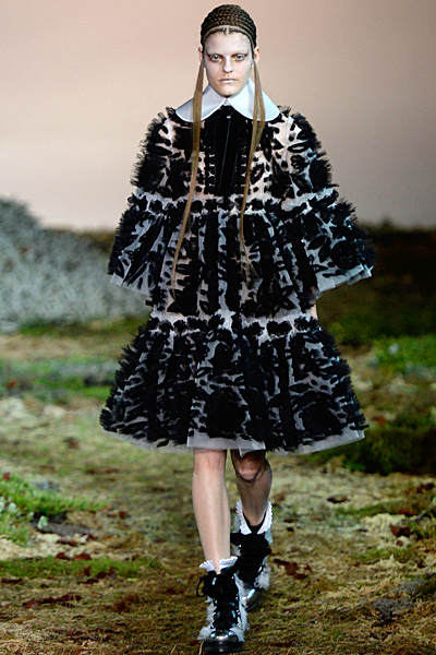 Alexander McQueen - Women's Ready-to-Wear - 2014 Fall-Winter