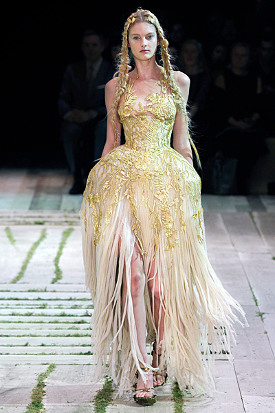 Alexander McQueen - Women's Ready-to-Wear - 2011 Spring-Summer