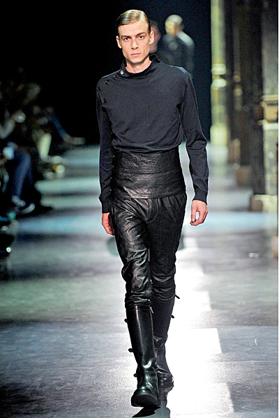 Ann Demeulemeester - Men's Ready-to-Wear - 2011 Spring-Summer