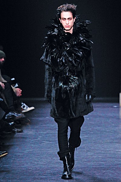 Ann Demeulemeester - Men's Ready-to-Wear - 2010 Fall-Winter