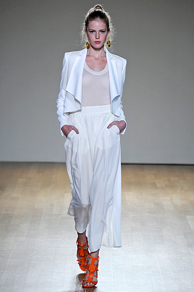 Antonio Berardi - Ready-to-Wear - 2011 Spring-Summer