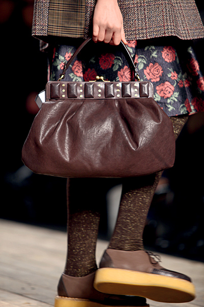 Antonio Marras - Accessories Close-up - 2010 Fall-Winter