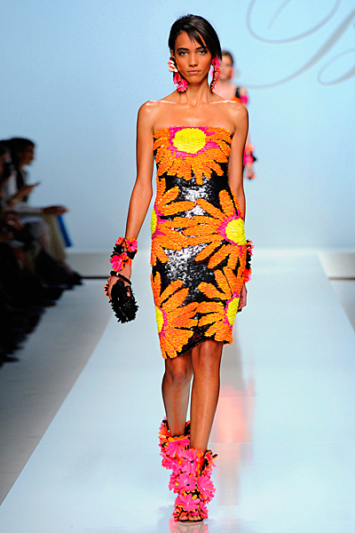 Blumarine - Ready-to-Wear - 2012 Spring-Summer