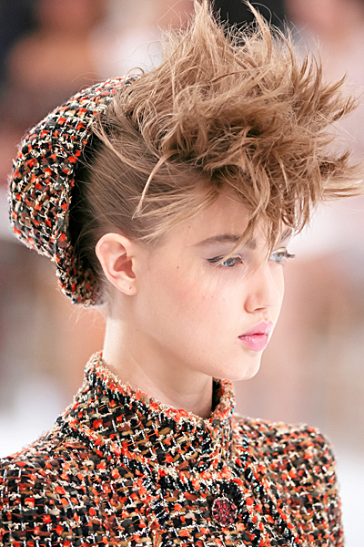 Chanel - Haute Couture Close-ups - 2014 Fall-Winter