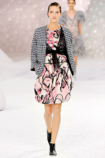 Chanel - Ready-to-Wear - 2012 Spring-Summer