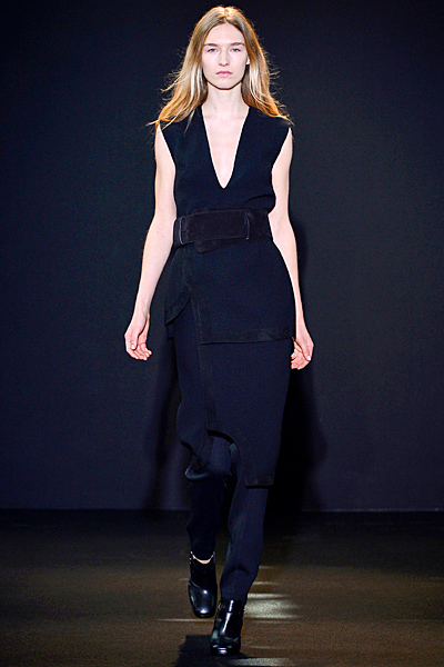 Costume National - Women's Ready-to-Wear - 2013 Fall-Winter