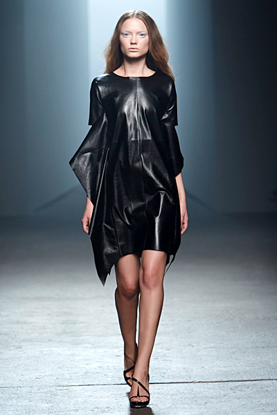 Cushnie et Ochs - Ready-to-Wear - 2011 Spring-Summer