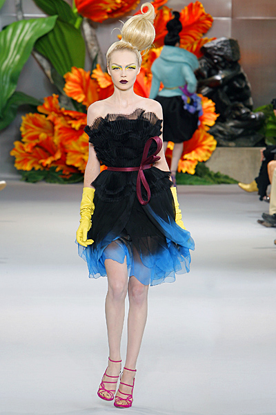 Dior - Haute Couture - 2010 Fall-Winter