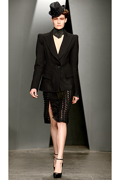 Donna Karan - Ready-to-Wear - 2012 Fall-Winter