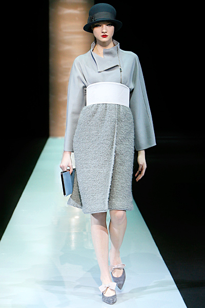 Emporio Armani - Women's Ready-to-Wear - 2013 Fall-Winter