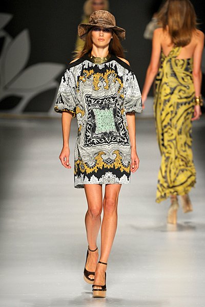 Etro - Women's Ready-to-Wear - 2011 Spring-Summer