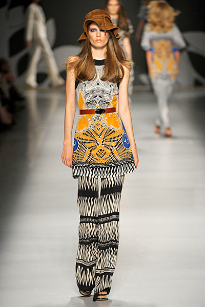 Etro - Women's Ready-to-Wear - 2011 Spring-Summer