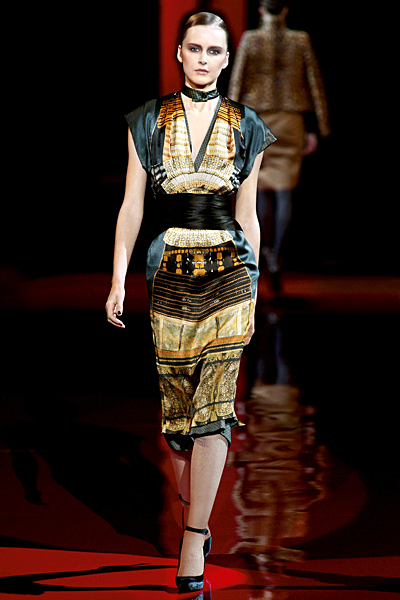 Etro - Women's Ready-to-Wear - 2010 Fall-Winter