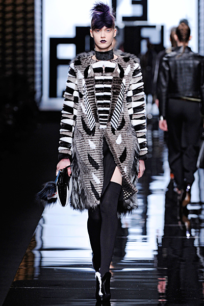 Fendi - Women's Ready-to-Wear - 2013 Fall-Winter