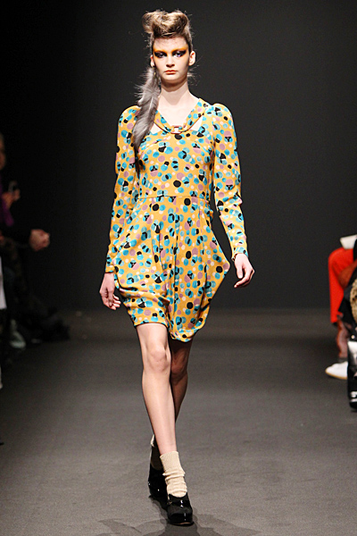 Gaspard Yurkievich - Women's Ready-to-Wear - 2010 Fall-Winter