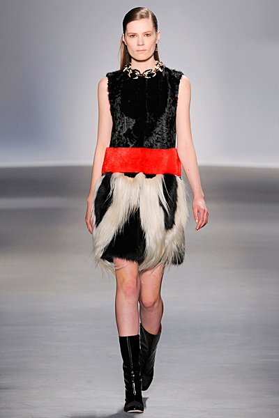 Giambattista Valli - Ready-to-Wear - 2011 Fall-Winter