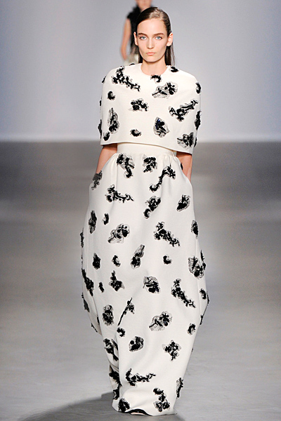 Giambattista Valli - Ready-to-Wear - 2011 Fall-Winter