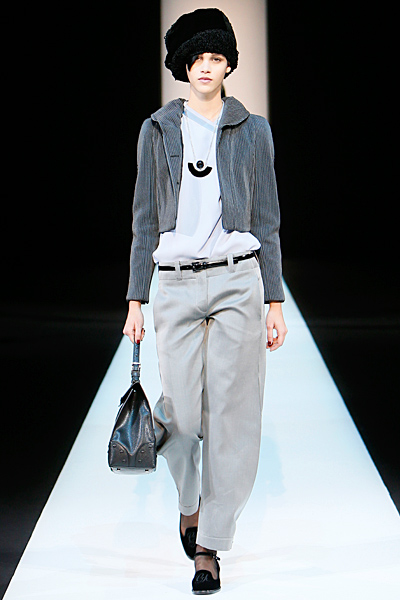 Giorgio Armani - Women's Ready-to-Wear - 2013 Fall-Winter