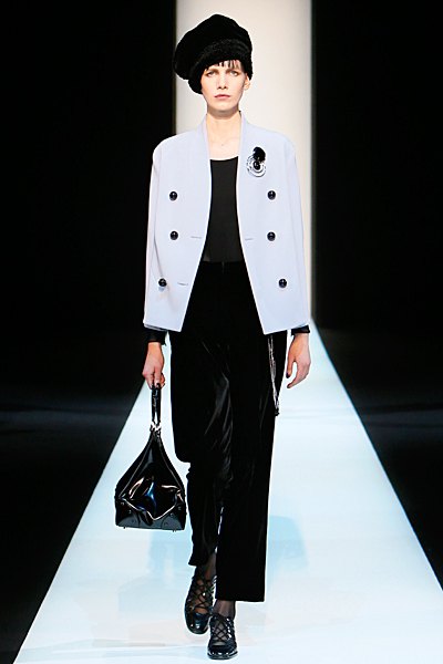 Giorgio Armani - Women's Ready-to-Wear - 2013 Fall-Winter