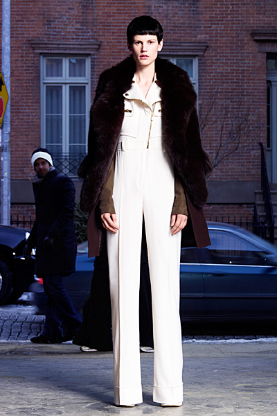 Givenchy - Women's Ready-to-Wear - 2011 Pre-Fall
