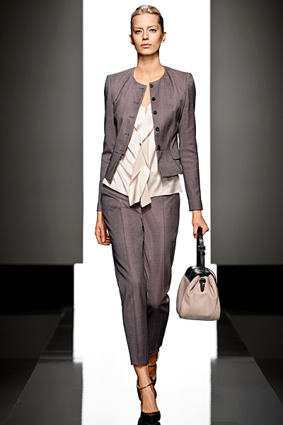 Hugo Boss - Women's Ready-to-Wear - 2012 Fall-Winter