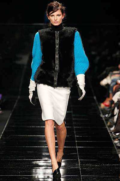 Iceberg - Women's Ready-to-Wear - 2013 Fall-Winter