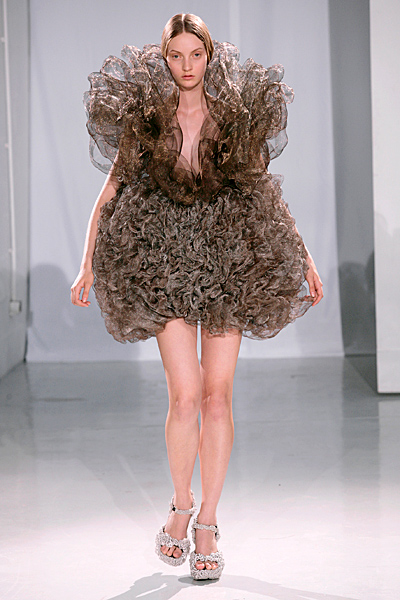 Iris Van Herpen - Haute Couture - 2011 Fall-Winter