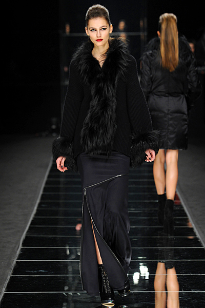 John Richmond - Women's Ready-to-Wear - 2012 Fall-Winter