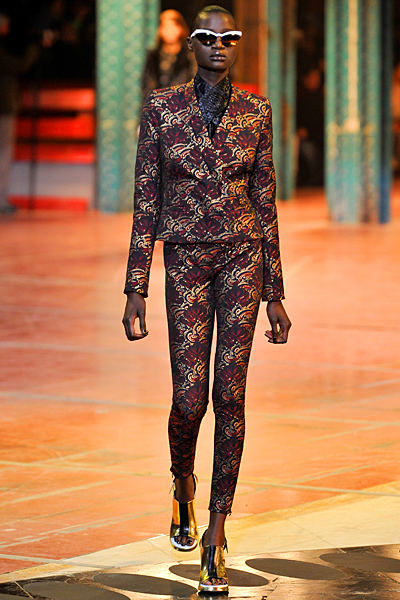 Kenzo - Women's Ready-to-Wear - 2013 Fall-Winter