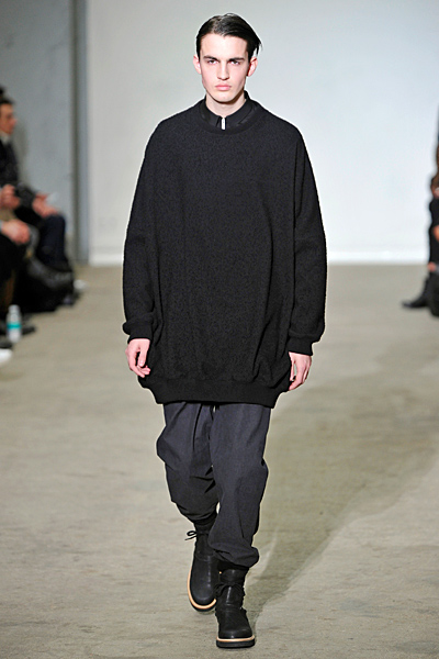 Kris Van Assche - Ready-to-Wear - 2011 Fall-Winter