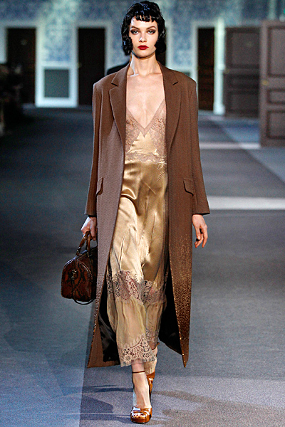 Louis Vuitton - Women's Ready-to-Wear - 2013 Fall-Winter
