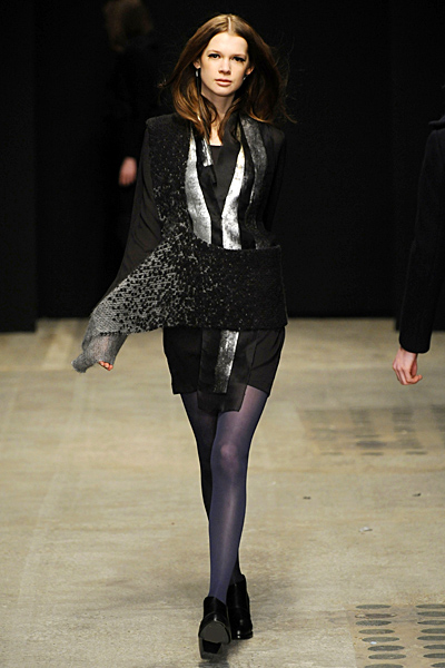 Lutz - Ready-to-Wear - 2010 Fall-Winter