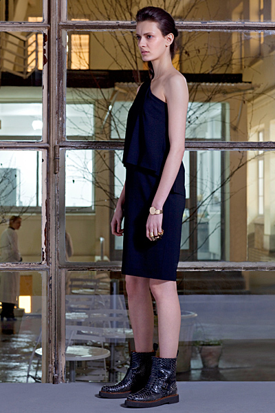 Maison Martin Margiela - Women's Ready-to-Wear - 2013 Pre-Fall