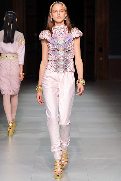 Manish Arora - Ready-to-Wear - 2013 Spring-Summer