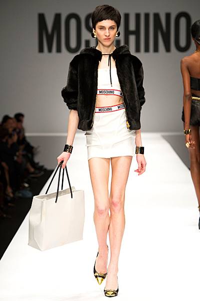 Moschino - Women's Ready-to-Wear - 2014 Fall-Winter