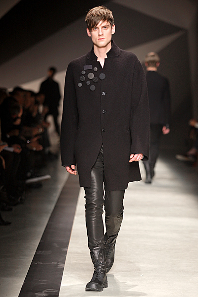 Neil Barrett - Menswear - 2010 Fall-Winter