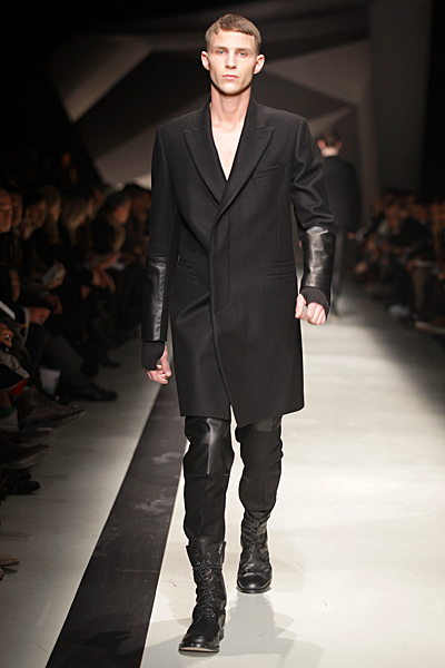 Neil Barrett - Menswear - 2010 Fall-Winter