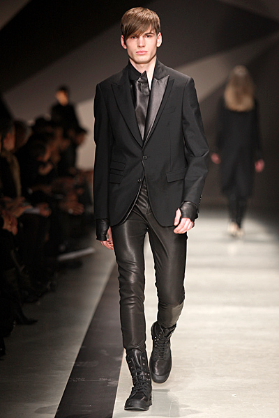 Neil Barrett - Menswear - 2010 Fall-Winter