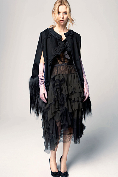 Nina Ricci - Ready-to-Wear - 2012 Pre-Fall