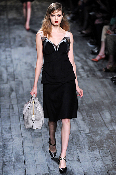 Nina Ricci - Ready-to-Wear - 2012 Fall-Winter