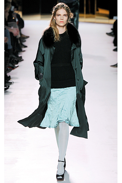 Nina Ricci - Ready-to-Wear - 2011 Winter