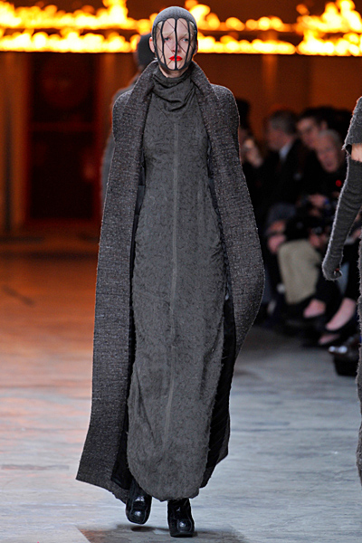 Rick Owens - Women's Ready-to-Wear - 2012 Fall-Winter