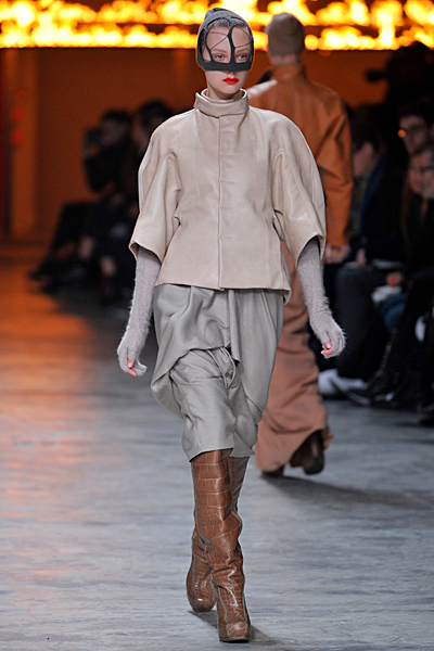 Rick Owens - Women's Ready-to-Wear - 2012 Fall-Winter