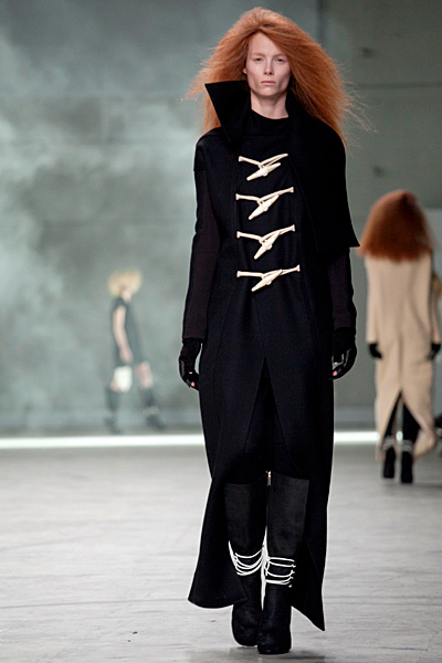 Rick Owens - Women's Ready-to-Wear - 2013 Fall-Winter