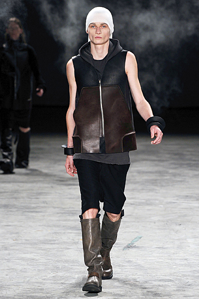 Rick Owens - Men's Ready-to-Wear - 2011 Spring-Summer