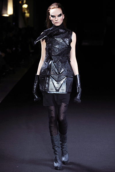 Rick Owens - Women's Ready-to-Wear - 2010 Fall-Winter