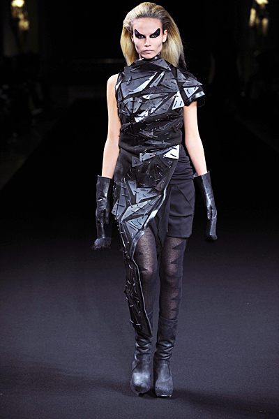 Rick Owens - Women's Ready-to-Wear - 2010 Fall-Winter