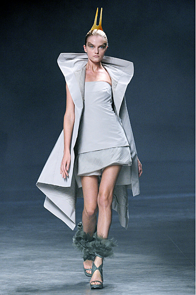 Rick Owens - Women's Ready-to-Wear - 2011 Spring-Summer