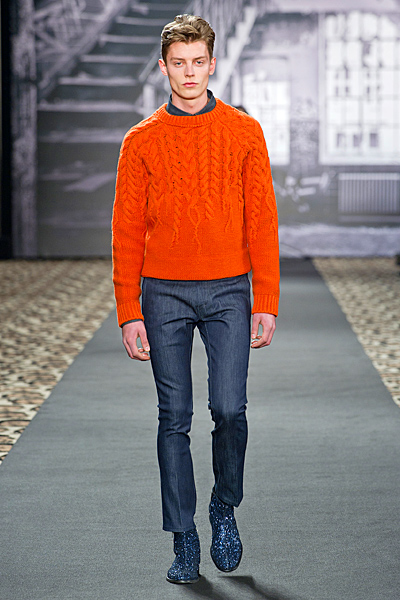 Roberto Cavalli - Ready-to-Wear - 2012 Fall-Winter