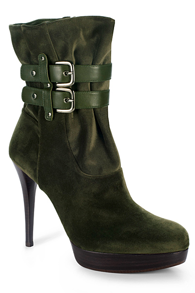 Stuart Weitzman - Shoes - 2011 Fall-Winter